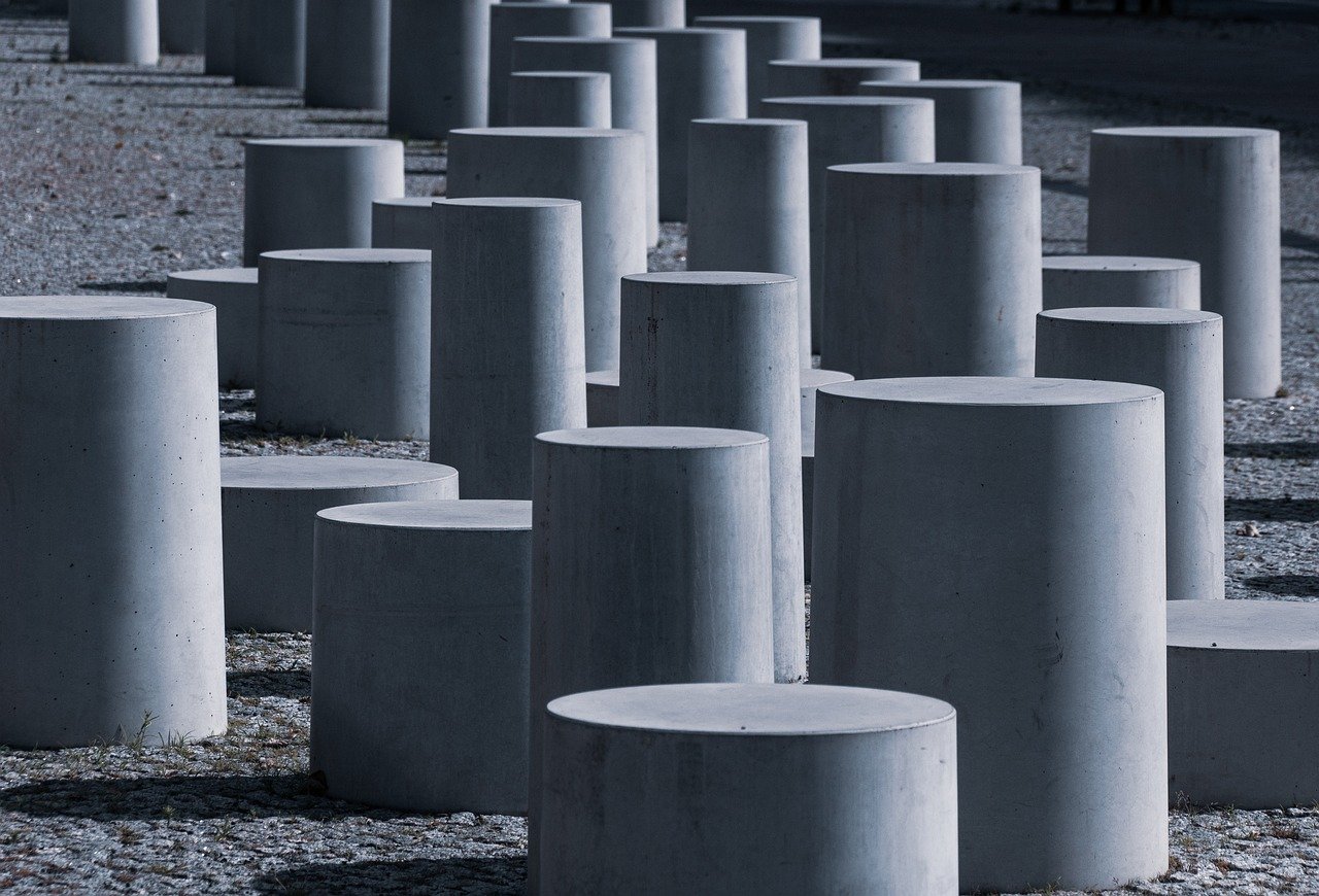 découvrez le béton poli, une solution moderne et esthétique pour vos espaces intérieurs et extérieurs. ergonomique, durable et facile d'entretien, le béton poli apporte une touche contemporaine tout en offrant une résistance optimale. transformez vos surfaces avec cette option élégante et pratique.